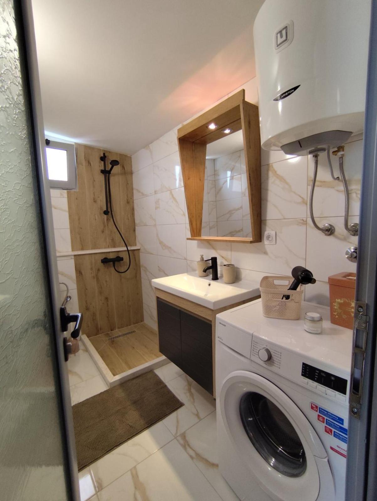 Apartment Sorelle Utjeha Eksteriør bilde